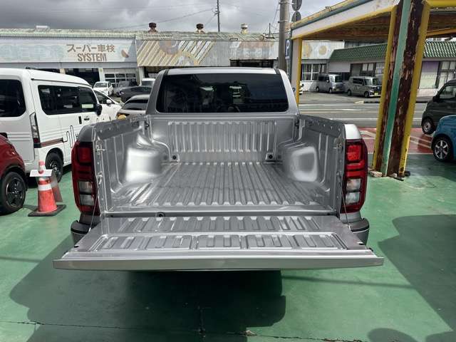三菱 トライトン ２．４ ＧＬＳ ディーゼルターボ ４ＷＤ R7年 () 99