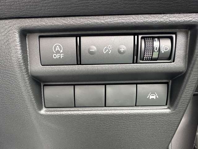 三菱 トライトン ２．４ ＧＬＳ ディーゼルターボ ４ＷＤ R7年 () 99