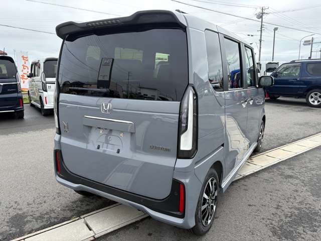 ホンダ Ｎ　ＢＯＸ カスタム ６６０ コーディネートスタイル モノトーン R8年 () 99