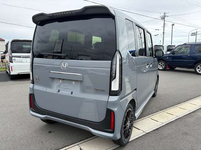 ホンダ Ｎ　ＢＯＸ カスタム ６６０ ターボ コーディネートスタイル モノトーン R8年 () 99