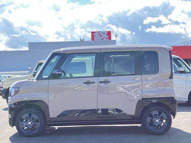 三菱 デリカ　ミニ ６６０ Ｇ プレミアム ４ＷＤ R8年 () 99