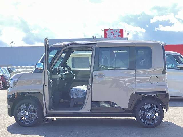 三菱 デリカ　ミニ ６６０ Ｇ プレミアム ４ＷＤ R8年 () 99