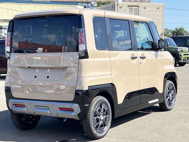 三菱 デリカ　ミニ ６６０ Ｇ プレミアム ４ＷＤ R8年 () 99