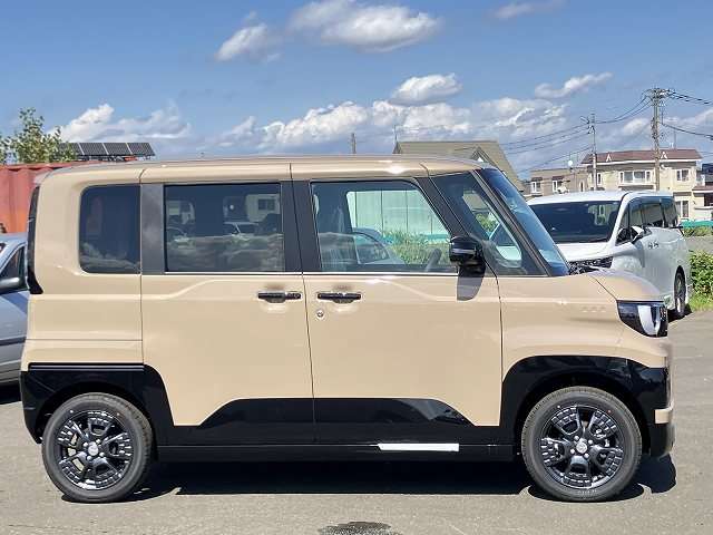 三菱 デリカ　ミニ ６６０ Ｇ プレミアム ４ＷＤ R8年 () 99