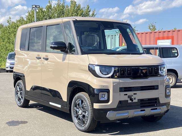 三菱 デリカ　ミニ ６６０ Ｇ プレミアム ４ＷＤ R8年 () 99