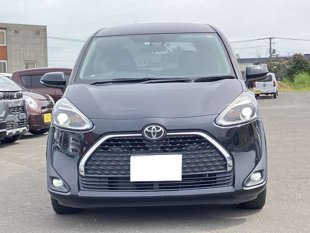 トヨタ シエンタ １．５ Ｇ クエロ ４ＷＤ R2年 () 99