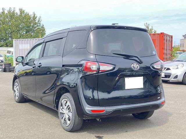 トヨタ シエンタ １．５ Ｇ クエロ ４ＷＤ R2年 () 99