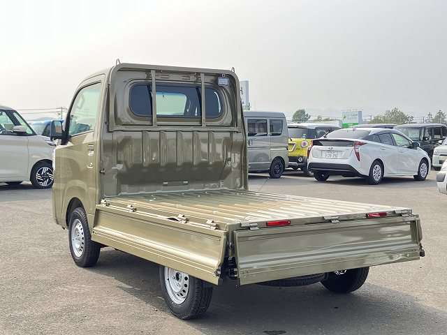 ダイハツ ハイゼットトラック ６６０ スタンダード 農用スペシャル ３方開 ４ＷＤ R7年 (北海道) 99
