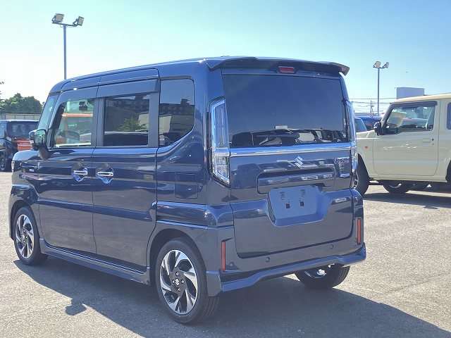 スズキ スペーシア　ギア ６６０ カスタム ハイブリッド ＸＳターボ ４ＷＤ R8年 (北海道) 99