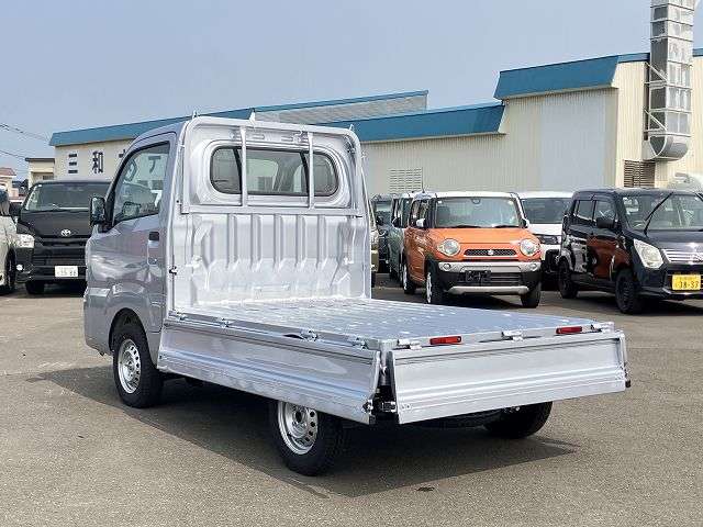 ダイハツ ハイゼットトラック ６６０ スタンダード ３方開 ４ＷＤ R7年 (北海道) 99