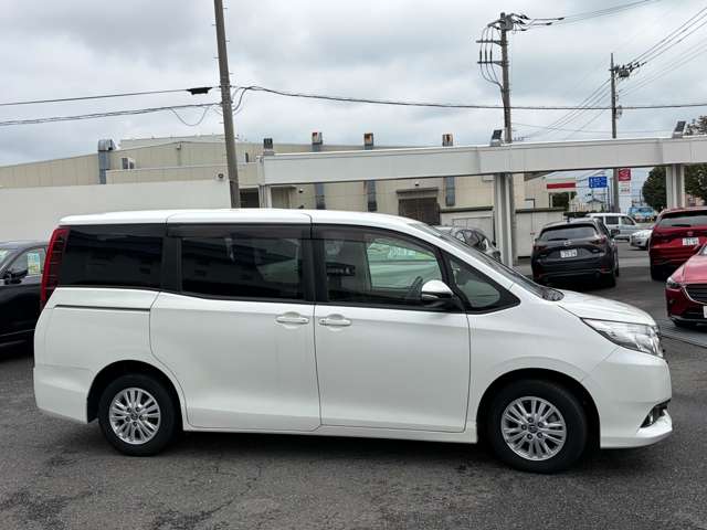 トヨタ ノア ２．０ Ｇ H29年 () 99