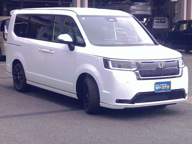 ホンダ ステップワゴン １．５ スパーダ プレミアムライン ４ＷＤ R8年 () 99