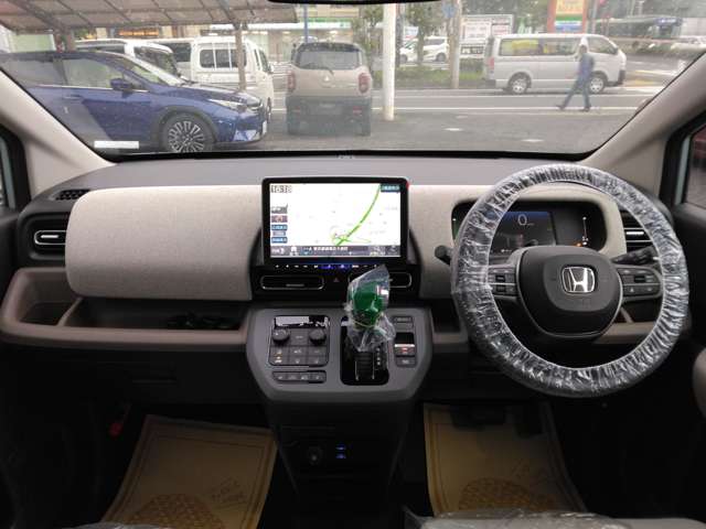 ホンダ フリード　ハイブリッド １．５ Ｅ：ＨＥＶ エアー ＥＸ R8年 () 99