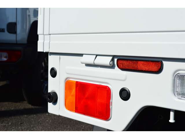 スズキ キャリイトラック ６６０ ＫＣ農繁 ３方開 ４ＷＤ R8年 () 99