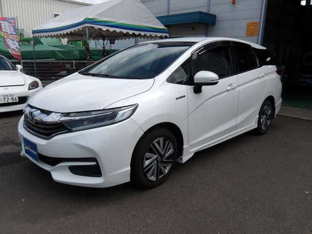 ホンダ シャトル １．５ ハイブリッド H28年 (東北) 99