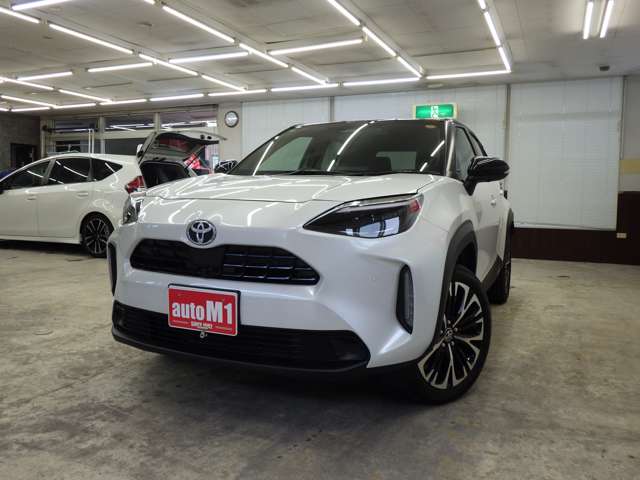 トヨタ ヤリスクロス　ハイブリッド １．５ ハイブリッド Ｚ Ｅ－ＦＯＵＲ ４ＷＤ R7年 () 99