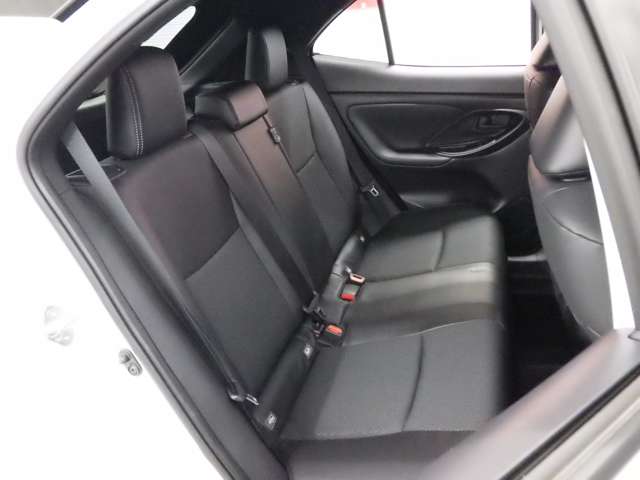 トヨタ ヤリスクロス　ハイブリッド １．５ ハイブリッド Ｚ Ｅ－ＦＯＵＲ ４ＷＤ R7年 () 99