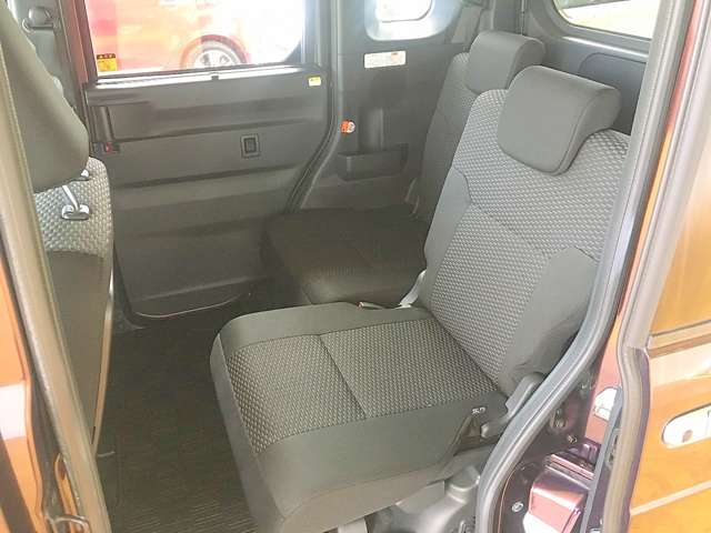 トヨタ ピクシス　メガ ６６０ Ｌ ＳＡＩＩＩ R4年 (関東) 99