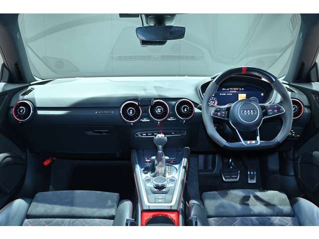 アウディ ＴＴ クーペ ファイナル エディション ４ＷＤ R5年 () 99