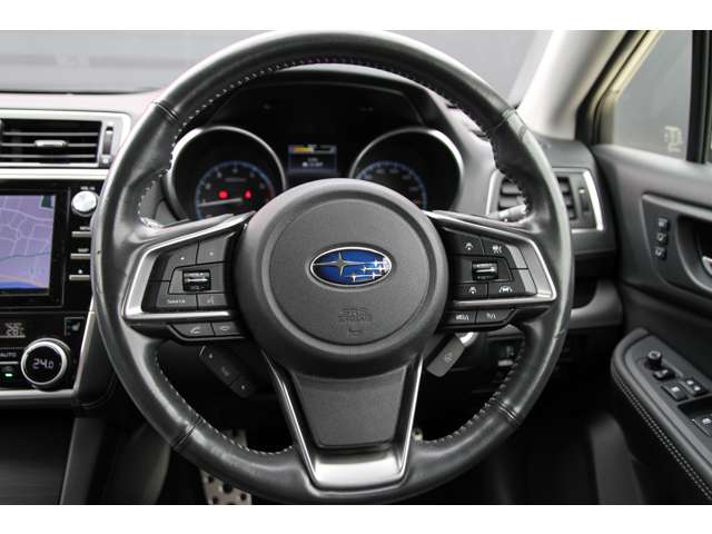 スバル レガシィアウトバック ２．５ リミテッド ４ＷＤ H30年 () 99