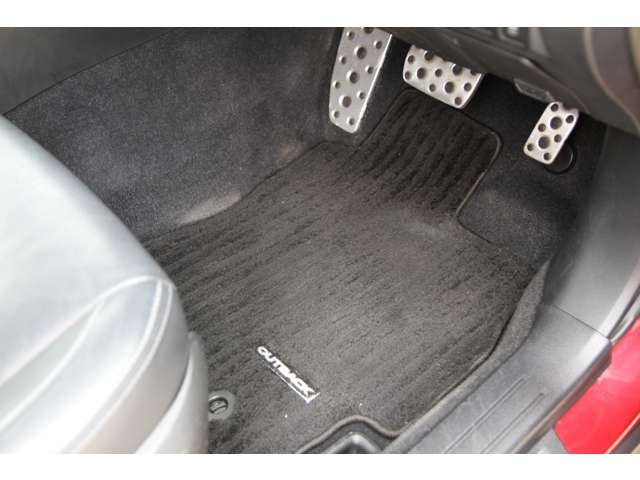 スバル レガシィアウトバック ２．５ リミテッド ４ＷＤ H30年 () 99