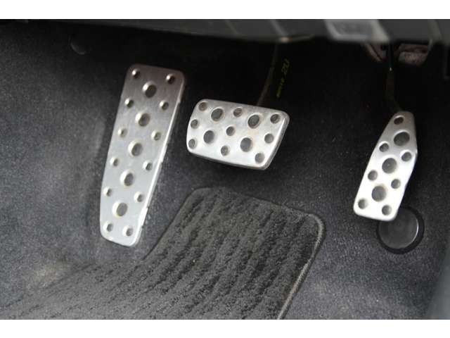 スバル レガシィアウトバック ２．５ リミテッド ４ＷＤ H30年 () 99