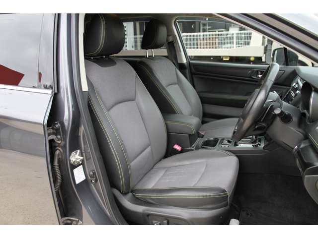 スバル レガシィアウトバック ２．５ エックスブレイク ４ＷＤ H30年 () 99