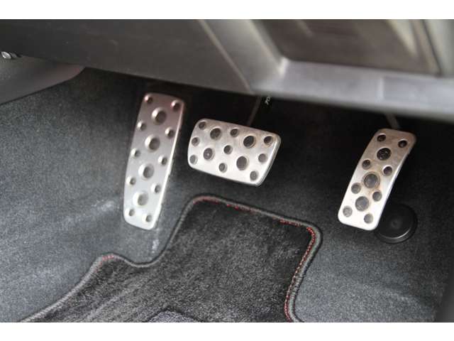 スバル レヴォーグ ２．０ ＳＴＩ スポーツ アイサイト ４ＷＤ H29年 () 99