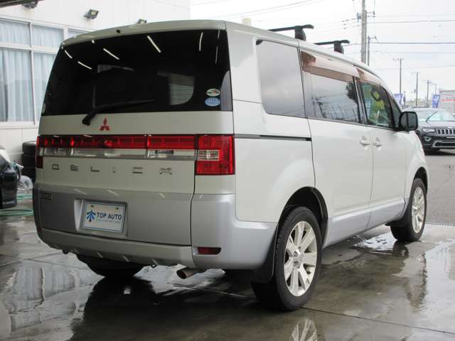 三菱 デリカ　Ｄ：５ ２．４ Ｇ ナビパッケージ ４ＷＤ H19年 () 99