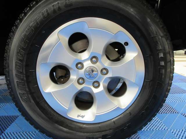 ジープ ラングラー　アンリミテッド アンリミテッド サハラ ４ＷＤ H25年 (関東) 99