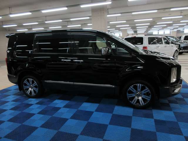 三菱 デリカ　Ｄ：５ ２．２ Ｐ ディーゼルターボ ４ＷＤ R1年 (関東) 99