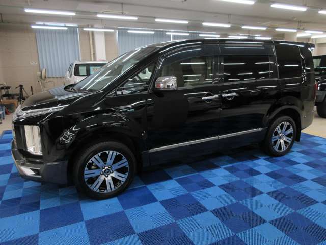 三菱 デリカ　Ｄ：５ ２．２ Ｐ ディーゼルターボ ４ＷＤ R1年 (関東) 99