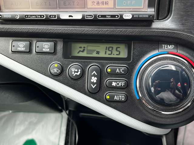 トヨタ アクア １．５ Ｓ H26年 (関東) 99