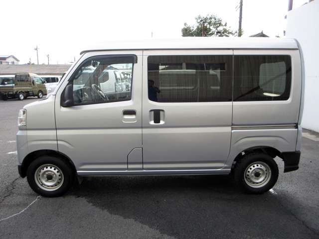 ダイハツ ハイゼットカーゴ ６６０ デラックス R4年 (関東) 99