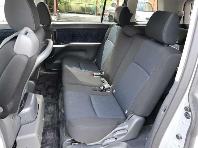 トヨタ アイシス ２．０ プラタナ ウェルキャブ 助手席リフトアップシート車 Ａタイプ H25年 (関東) 99