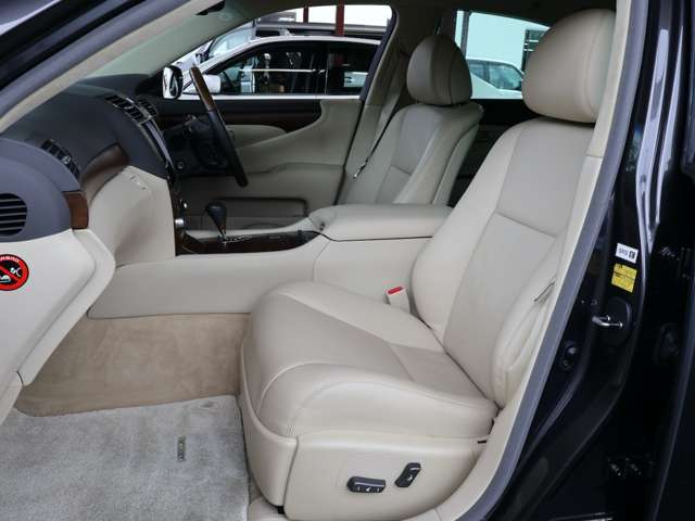 レクサス ＬＳ４６０ バージョンＣ　Ｉパッケージ H22年 (関東) 99