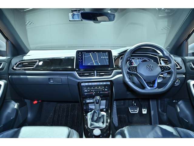 フォルクスワーゲン Ｔ－ＲＯＣ Ｒ ４ＷＤ R4年 (関東) 99