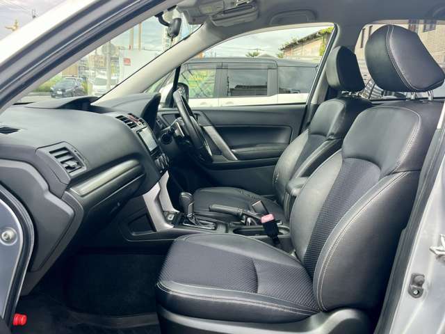 スバル フォレスター ２．０ＸＴ アイサイト ４ＷＤ H25年 () 99