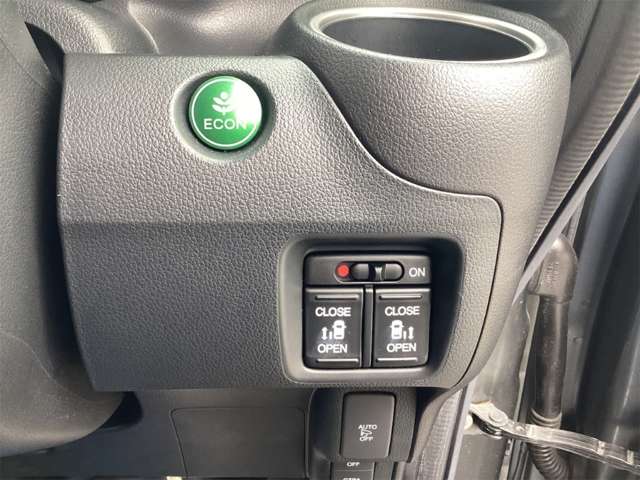 ホンダ Ｎ　ＢＯＸ ６６０ カスタムＧ ＳＳパッケージ H28年 (近畿) 99