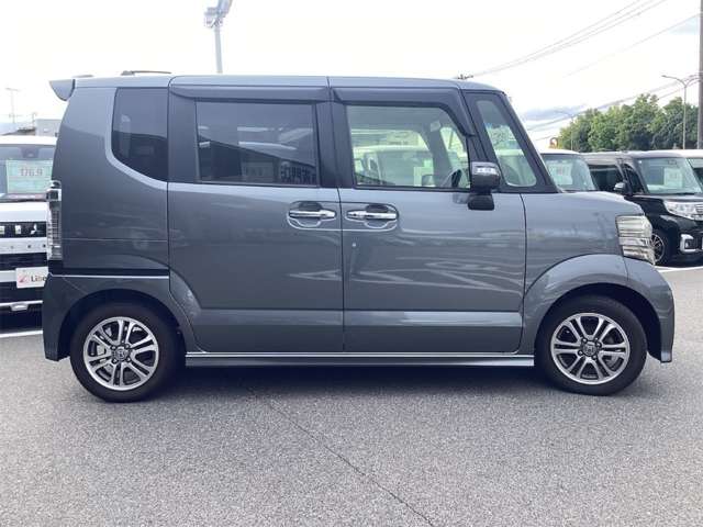 ホンダ Ｎ　ＢＯＸ ６６０ カスタムＧ ＳＳパッケージ H28年 (近畿) 99