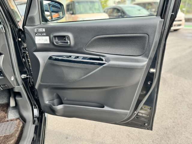 日産 デイズ　ルークス ６６０ ハイウェイスター Ｘターボ H30年 (近畿) 99