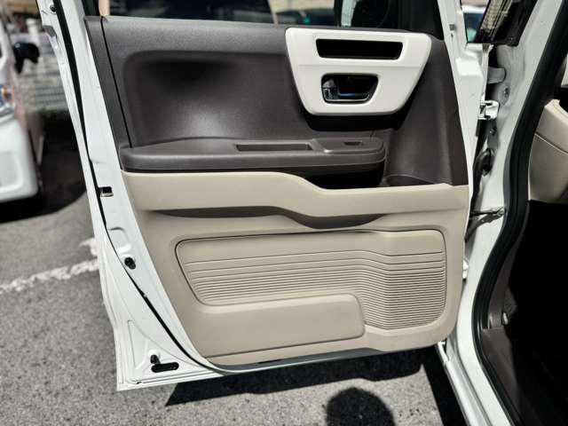 ホンダ Ｎ　ＢＯＸ ６６０ Ｇ ＥＸ ターボ ホンダセンシング H30年 (近畿) 99