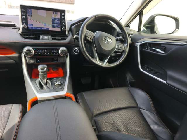 トヨタ ＲＡＶ４ ２．０ アドベンチャー ４ＷＤ R3年 (近畿) 99