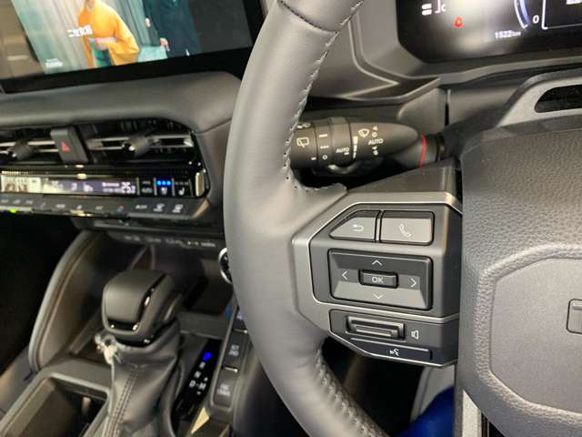 トヨタ ランドクルーザー２５０ ２．８ ＶＸ ディーゼルターボ ４ＷＤ R6年 () 99