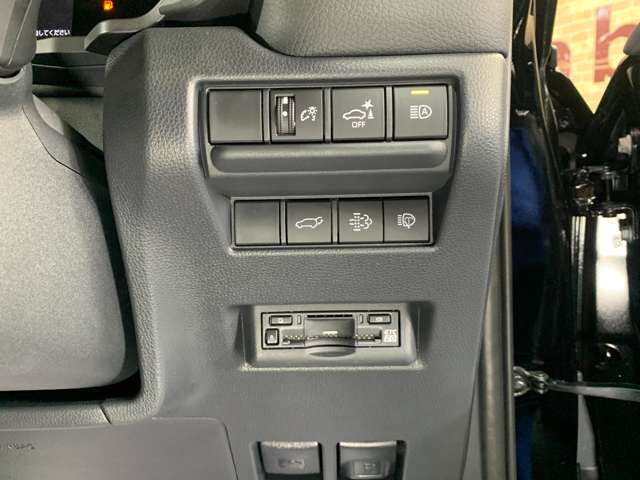 トヨタ ランドクルーザー２５０ ２．８ ＶＸ ディーゼルターボ ４ＷＤ R6年 () 99