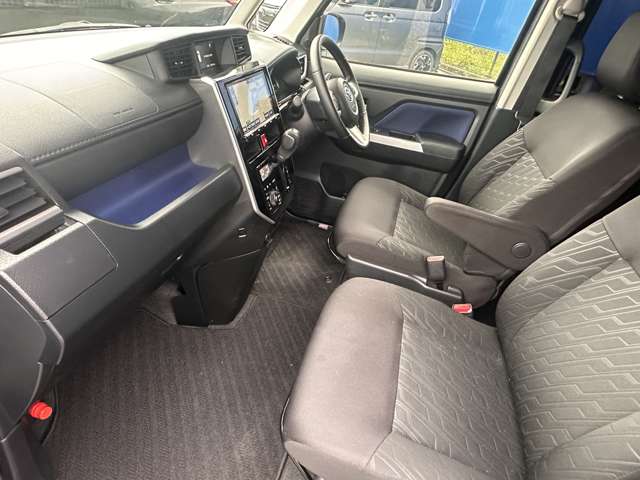 トヨタ ルーミー １．０ カスタム Ｇ－Ｔ H30年 (関東) 99