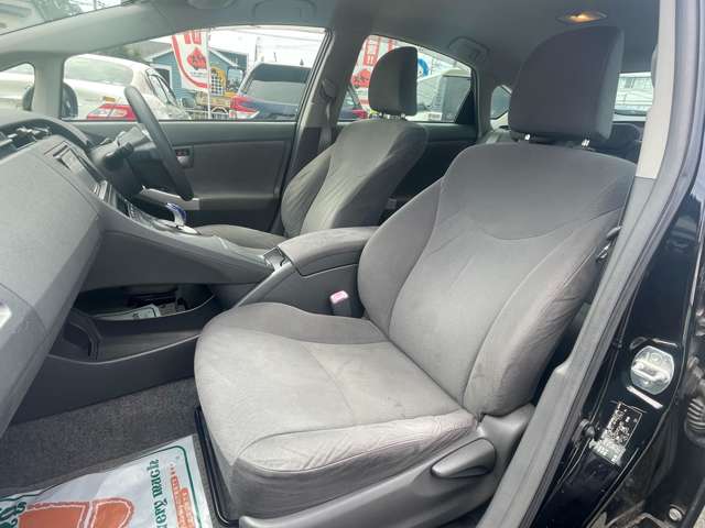 トヨタ プリウス １．８ Ｓ ツーリングセレクション H23年 (近畿) 99