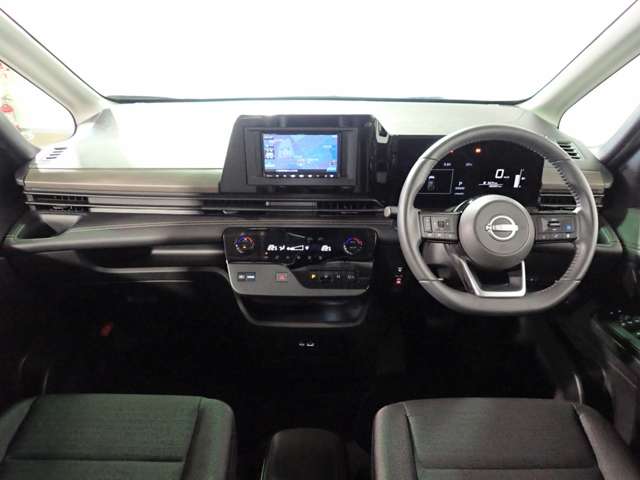 日産 セレナ １．４ Ｅ－ＰＯＷＥＲ ハイウェイスターＶ R6年 (近畿) 99
