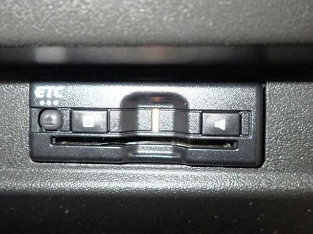 スズキ ジムニー　ノマド １．５ ＦＣ ４ＷＤ R8年 (近畿) 99