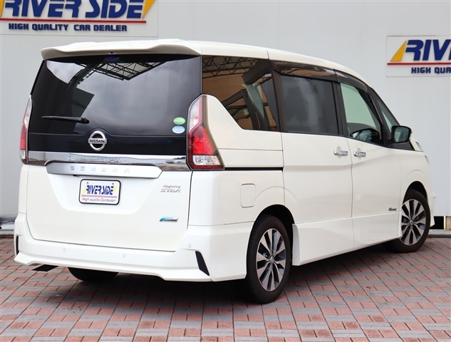 日産 セレナ ２．０ ハイウェイスター プロパイロット エディション H29年 (関東) 99